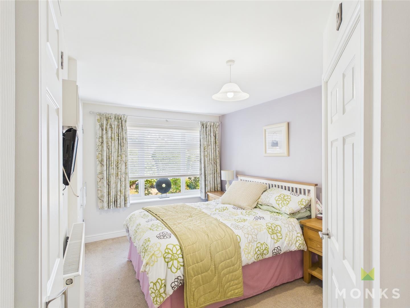 14 Sun Grove, Shrewsbury, SY4 5HH For Sale